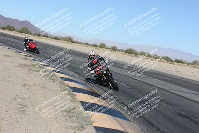 media/Dec-01-2025-Moto Forza (Mon) [[2daa91e15f]]/2-Intermediate Group/Session 4 (Turn 10 Inside)/